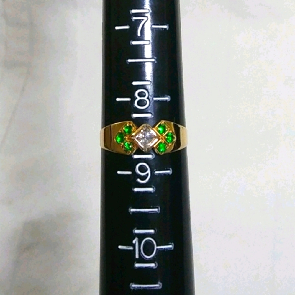 🌟18K Gold Ring Green Stones Princess Cut - Picture 6 of 7